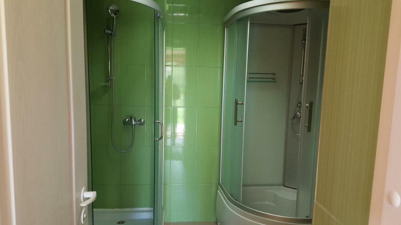 Hotel In Краслава Экстерьер фото